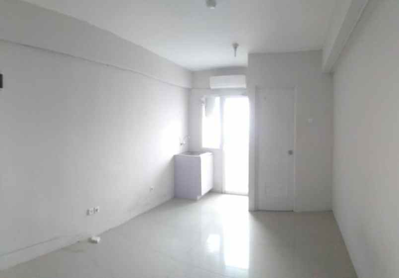 dijual unit studio kosongan green pramuka city