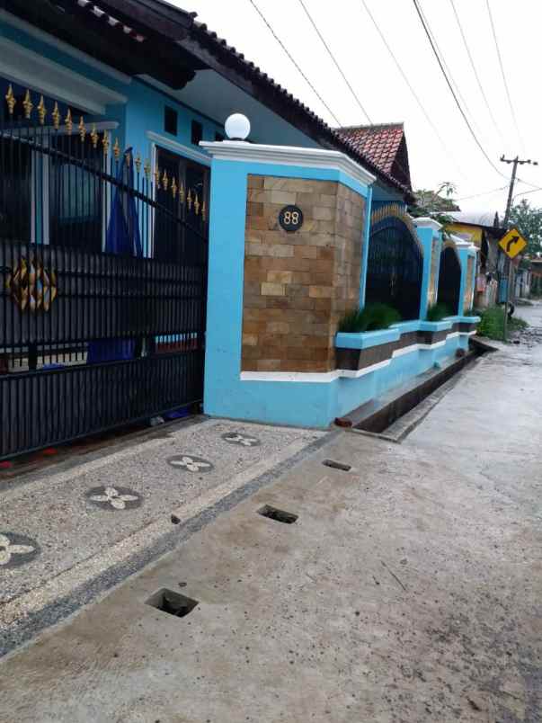 dijual villa jln wangi sagara majalaya