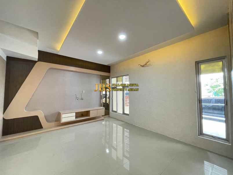 dijual villa komplek mutiara residence