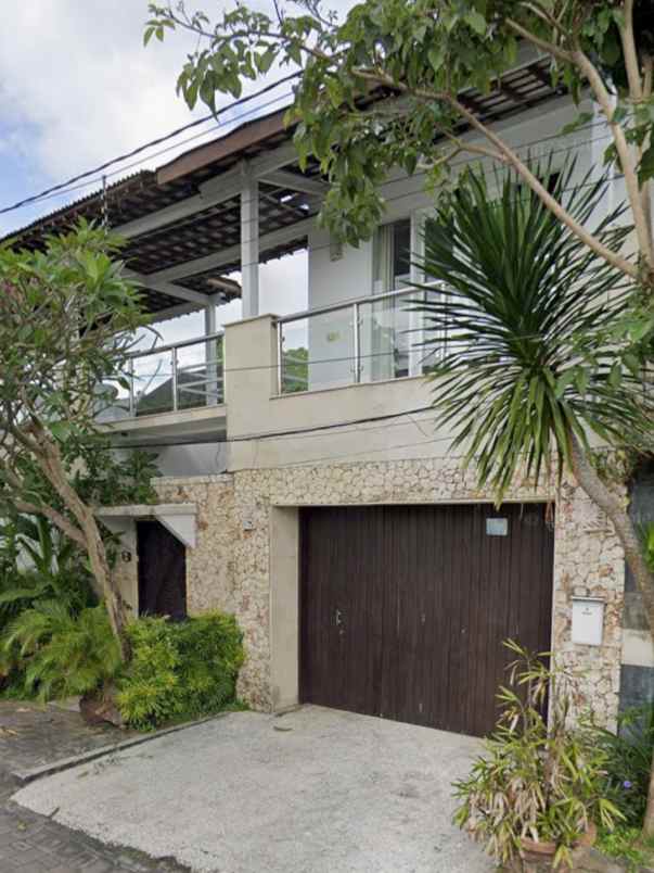 dijual villa sanur kauh