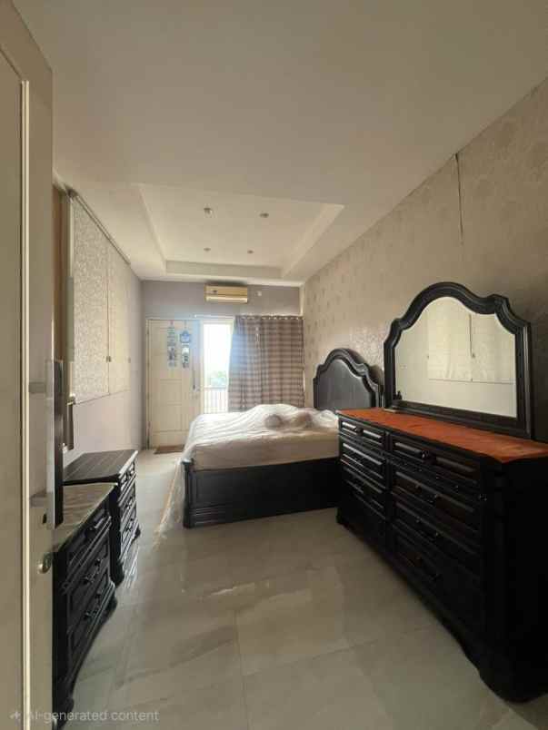 disewakan jual rumah dukuh kupang barat
