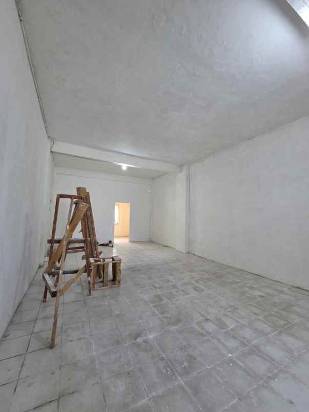 disewakan ruko didepan perumahan puri mas surabaya