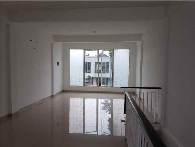 disewakan ruko gudang kantor laguna kejawan putih