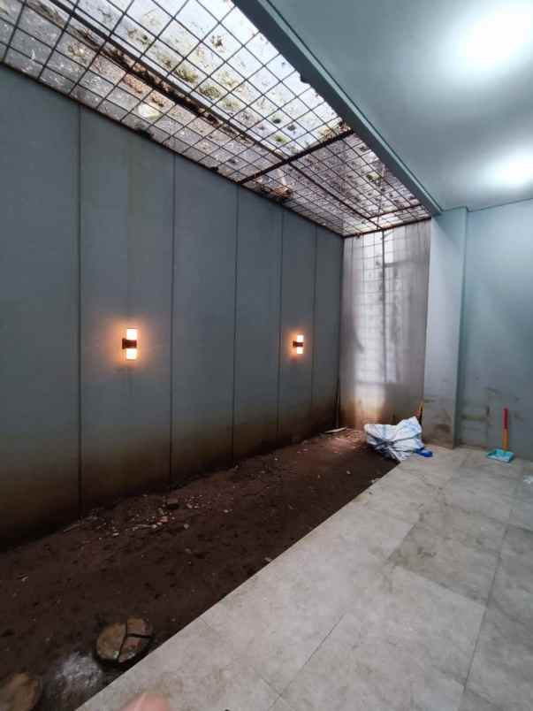 disewakan ruko gudang kantor raya kedungsari tegalsari