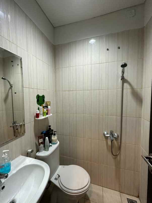 disewakan ruko gudang kantor savoy jakarta garden city