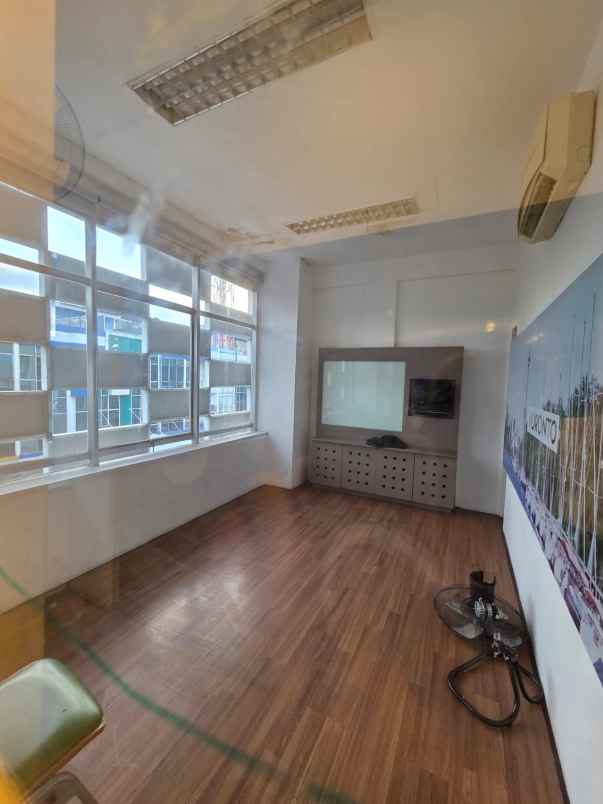 disewakan ruko strategis raya jemursari surabaya