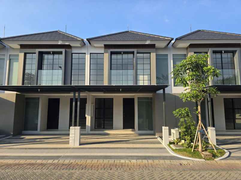 disewakan rumah aruba villa pakuwon city