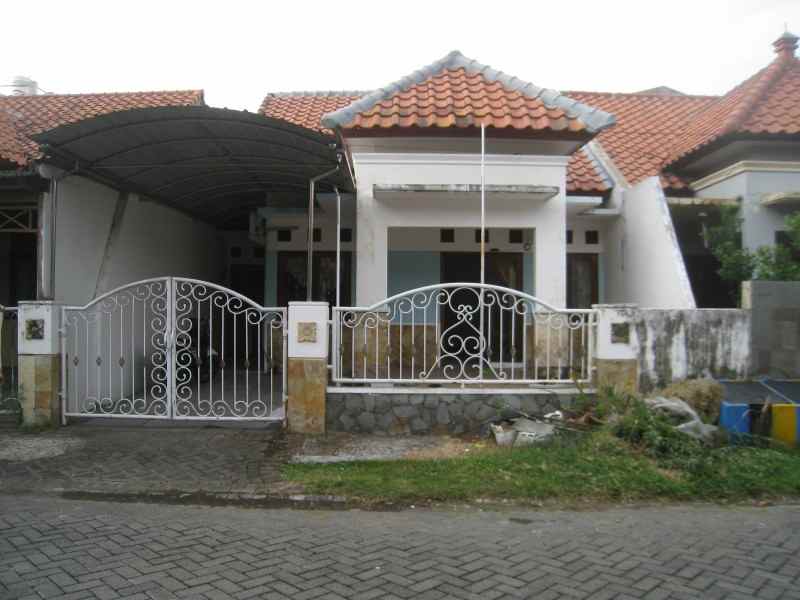 disewakan rumah babatan pratama surabaya