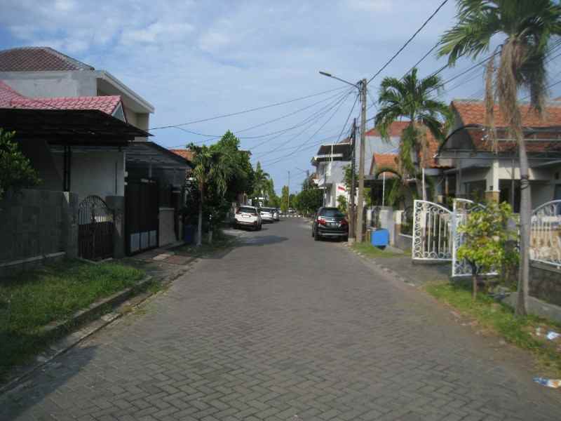 disewakan rumah babatan pratama surabaya