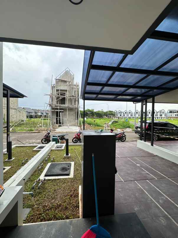 disewakan rumah cluster mahakam jakarta