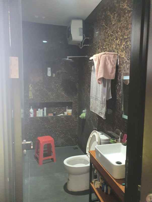 disewakan rumah cluster shinano jgc