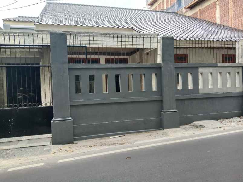 disewakan rumah gandaria utara kebayoran