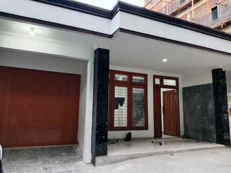 disewakan rumah gandaria utara kebayoran
