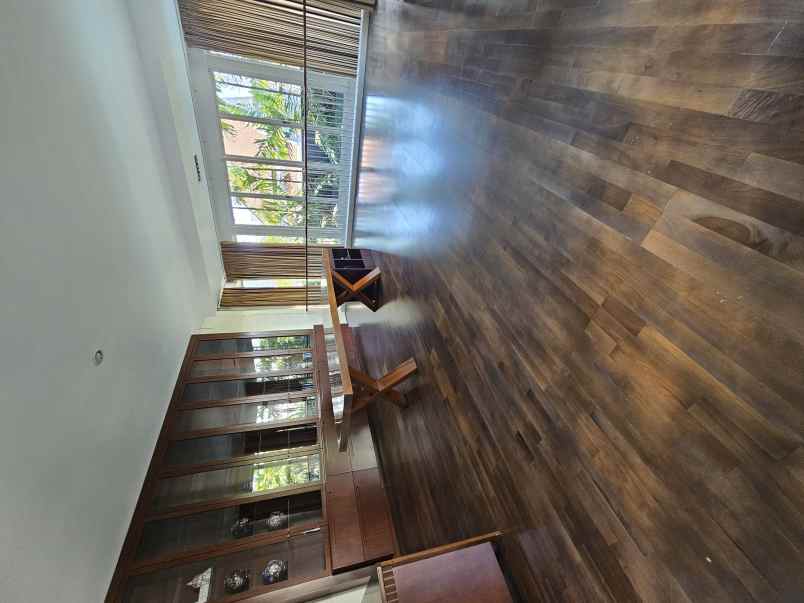 disewakan rumah jalan darmo hill