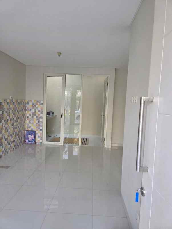 disewakan rumah pakuwon city zimbali costa