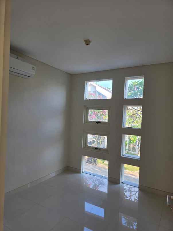 disewakan rumah pakuwon city zimbali costa