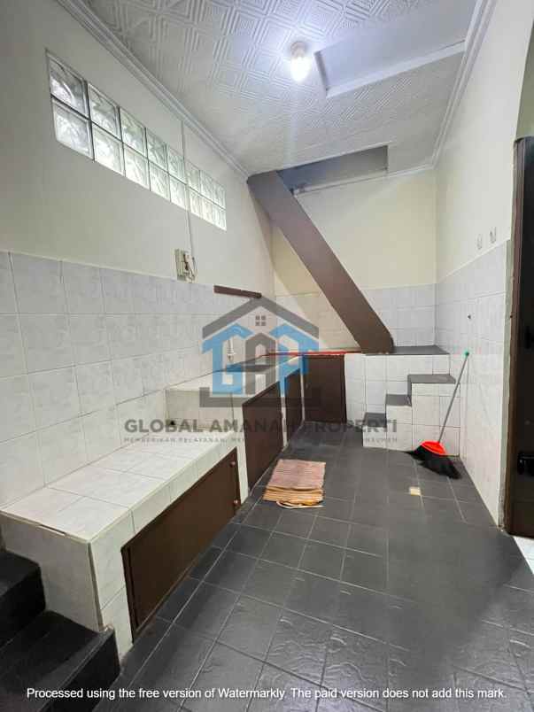 disewakan rumah sarijadi
