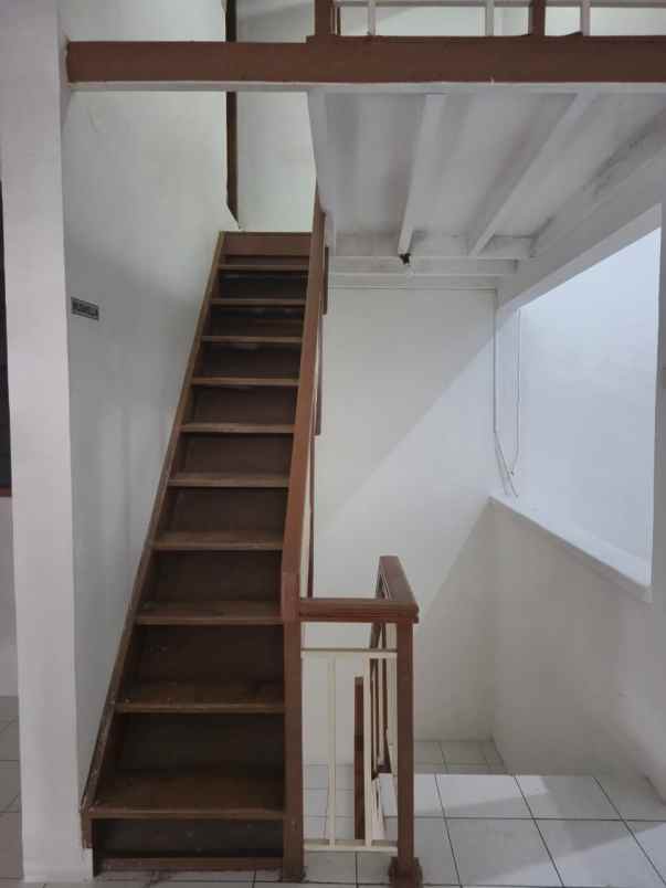 disewakan rumah sarijadi bandung