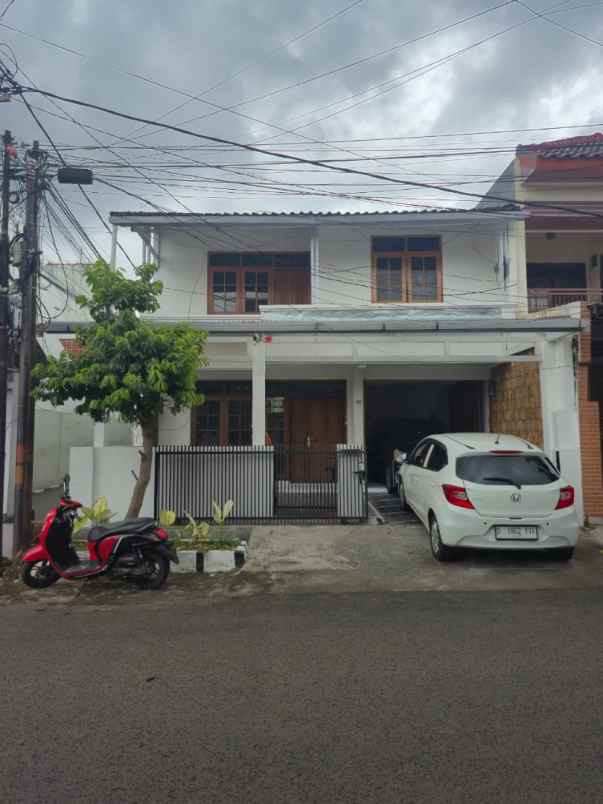 disewakan rumah sarijadi bandung