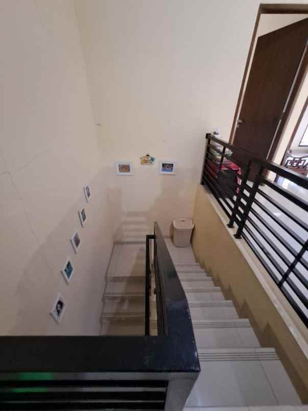 edisi turun harga rumah 2 lantai siap huni