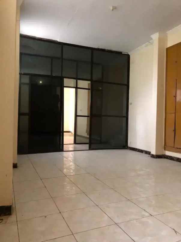 jual cepat rumah lokasi strategis di tebet