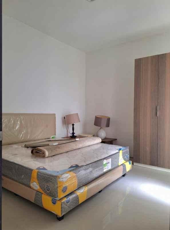 jual de casa residence lakarsantri surabaya rumah baru