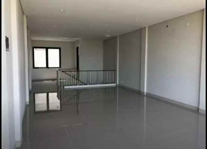 jual ruko citraland di greenlake wiyung surabaya barat