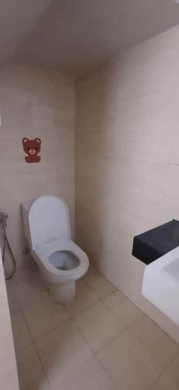 jual rumah green lake city jak bar