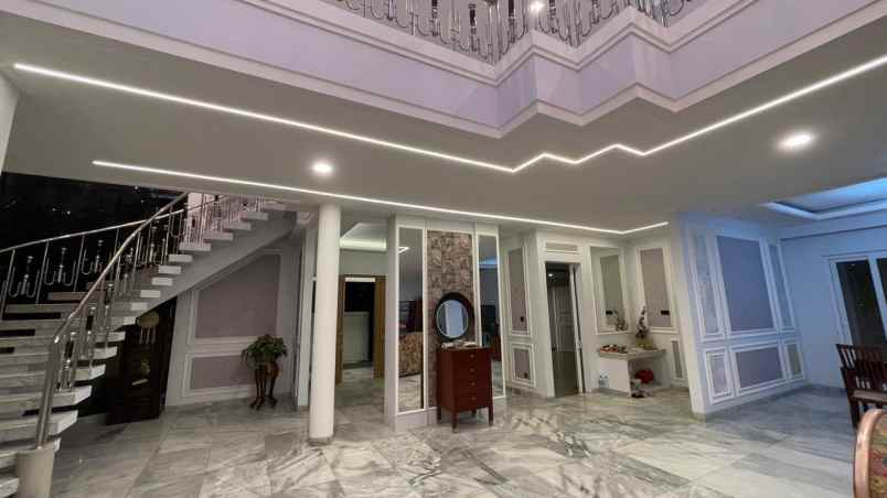 jual rumah mewah furnished gatot subroto denpasar bali