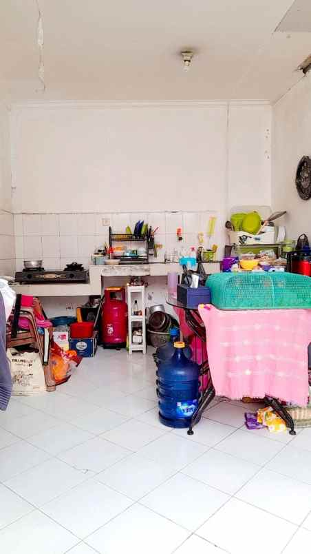 jual rumah siap huni 10 menitan ke stasiun