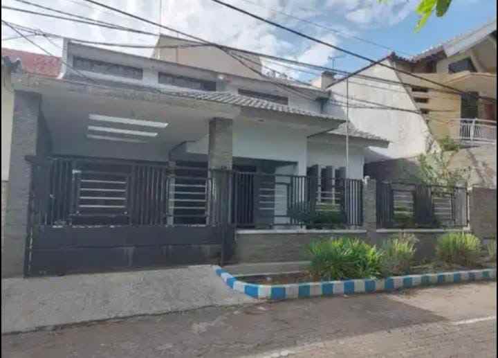 jual rumah siap pakai di jln tenggilis tengah surabaya