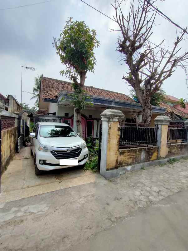 jual rumah tanah tengah kota di kota baru kota serang