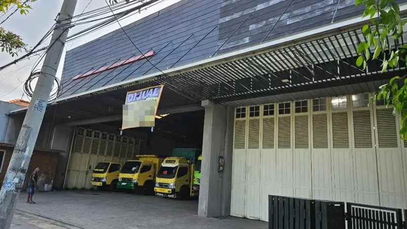 jual tempat usaha atau gudang di raya demak surabaya
