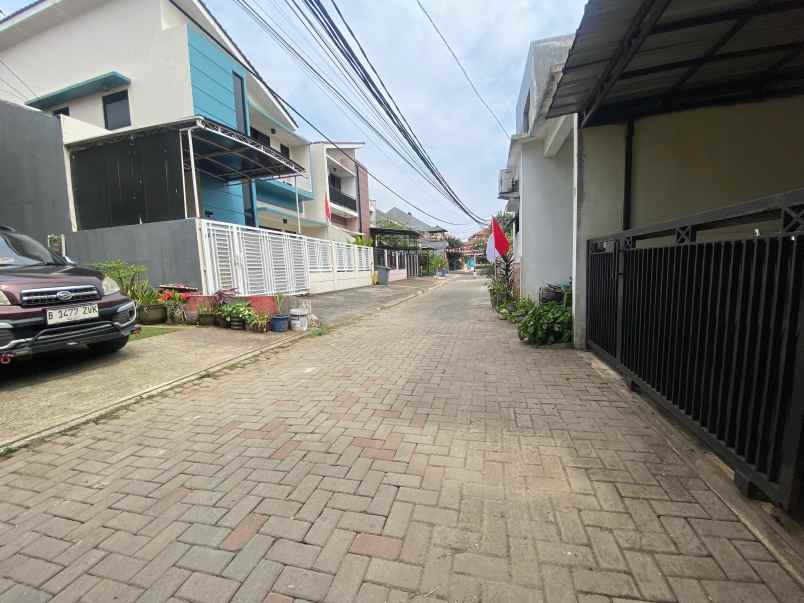 komersil tanah kavling deplu petukangan d masiv