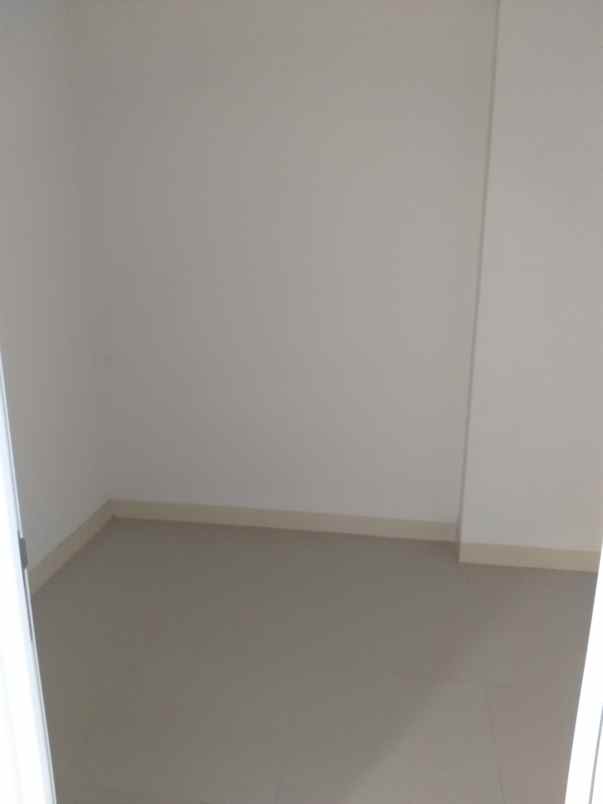 kosongan 2 br apartment green pramuka city dijual