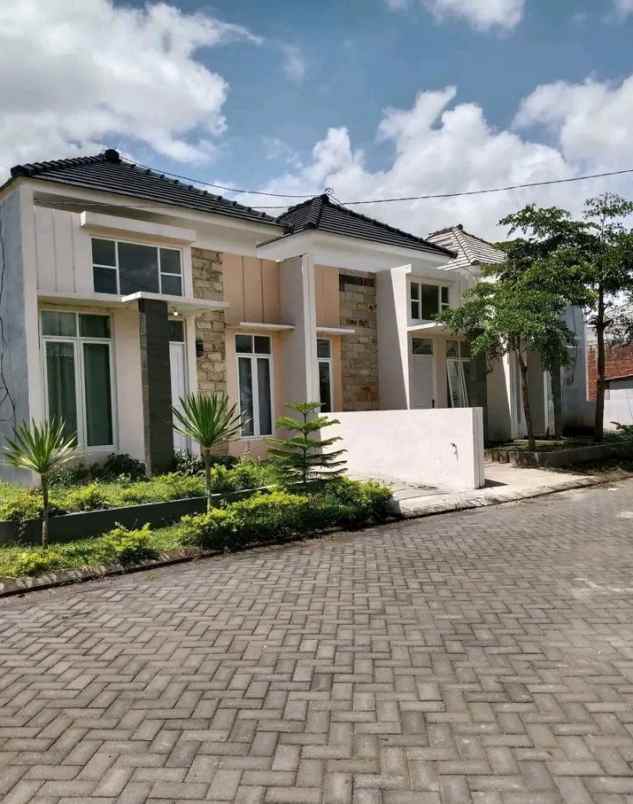 promo rumah siap huni di gondanglegi malang