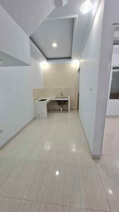 rumah 2 lantai di bumi anggrek bekasi utara