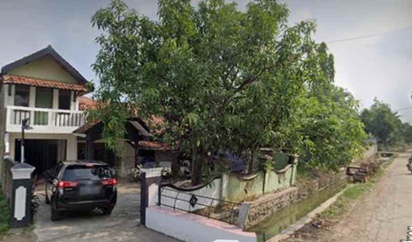 rumah 2 lantai gudang tempat usaha di pabuaran subang