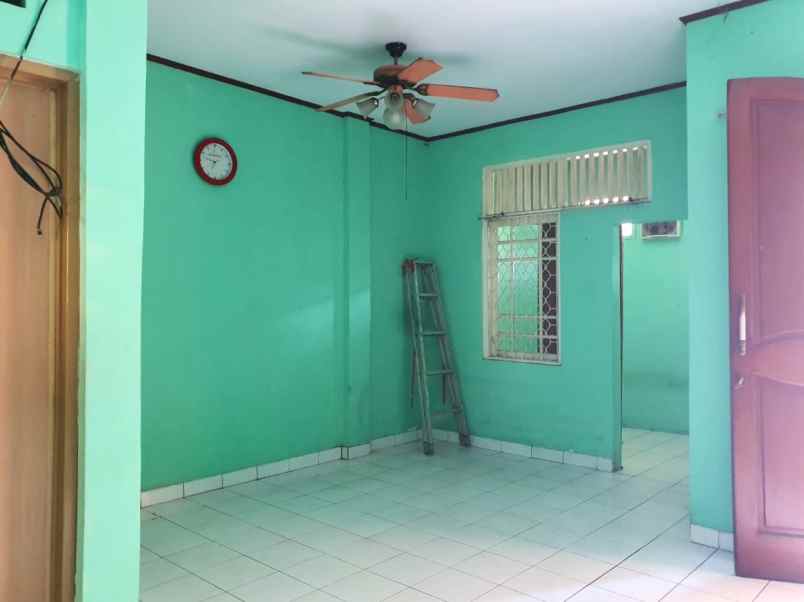 rumah 2 lantai perumahan permata harapan baru bekasi