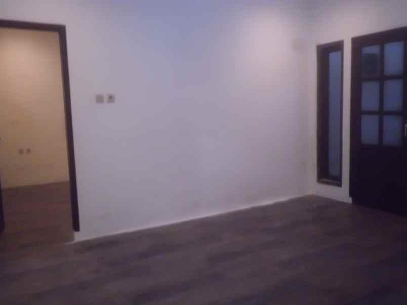 rumah abd majid cipete utara lt 167 m2 lb 240 m2 4 9 m