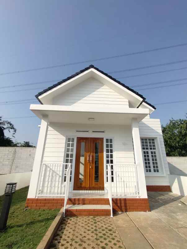 rumah american farm house di purwakarta dekat sadang