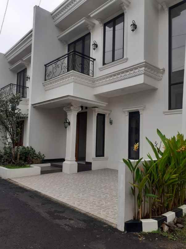 rumah baru 2 lantai casa view bekasi dijual