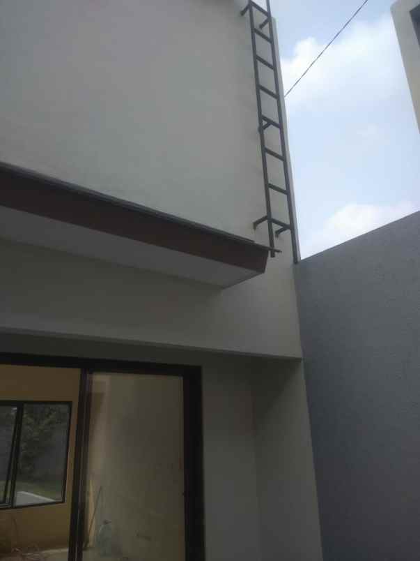 rumah baru 2 lantai readystok cibinong bogor