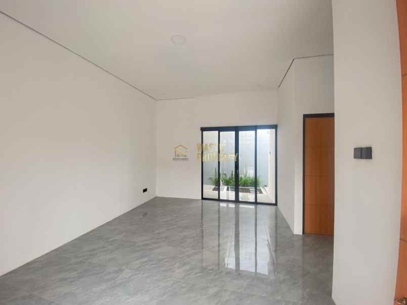 rumah baru dan siap huni dekat sch sleman