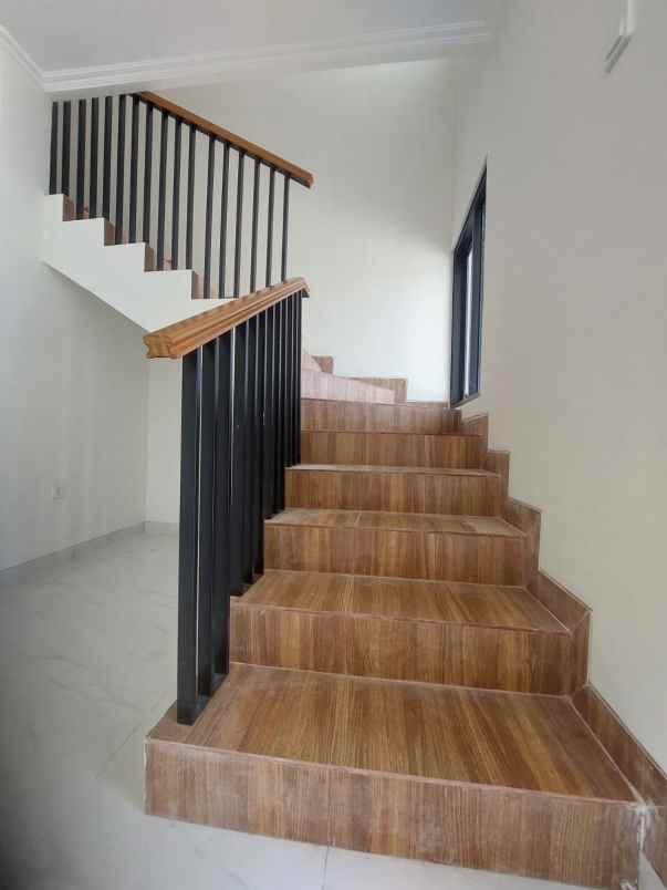 rumah baru klasik modern di sukmajaya juanda depok