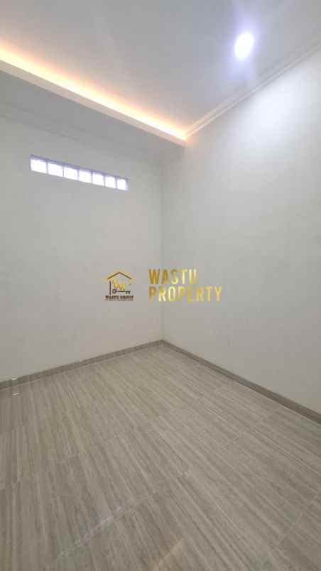 rumah baru murah carpot 2 mobil di kalasan sleman