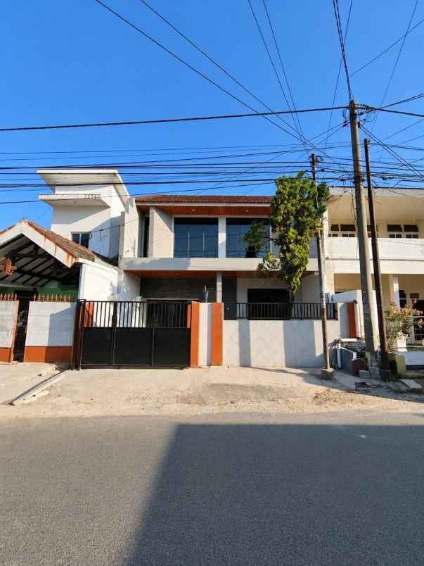 rumah baru nginden intan timur