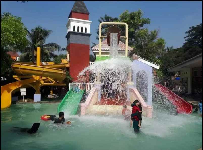 rumah bebas banjir dekat sumarecon bekasi