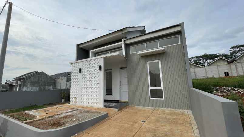 rumah bergaya modern tropical di purwakarta