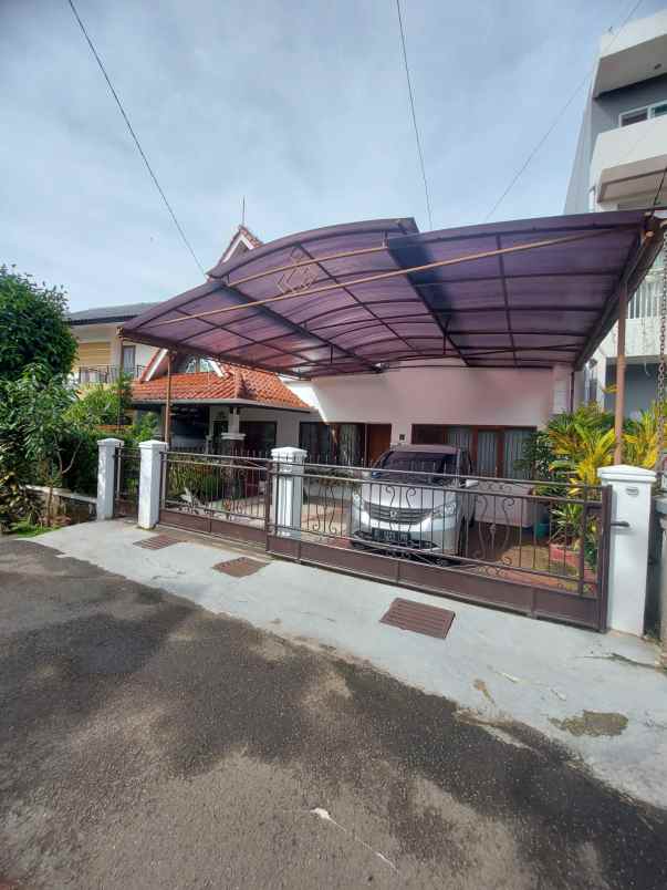 rumah bumi sariwangi row jalan lebar lt besar 2 lantai